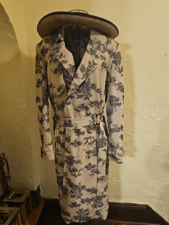 Womens Beige Trench Coat with Blue Toile Print - Picture 4 of 4